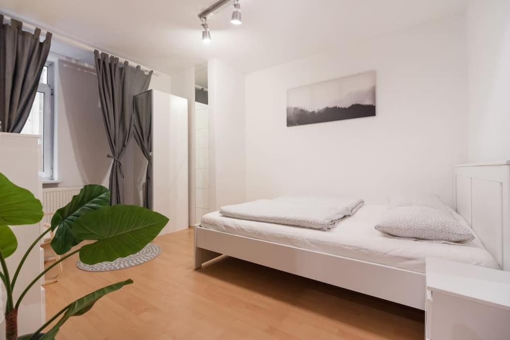 Spacious Central Apartment Wien Eksteriør billede